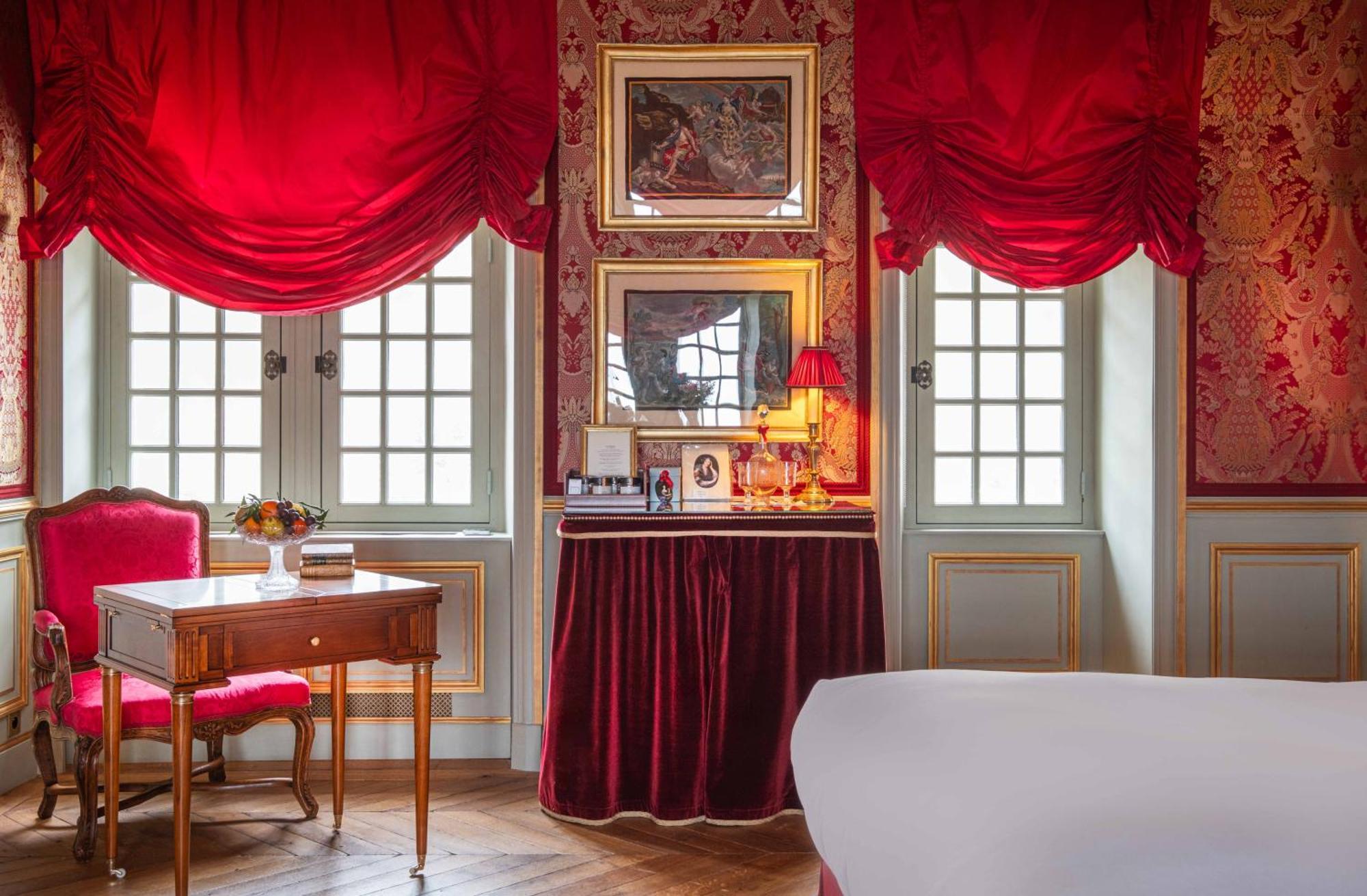Hotel Château Louise De La Vallière 5*