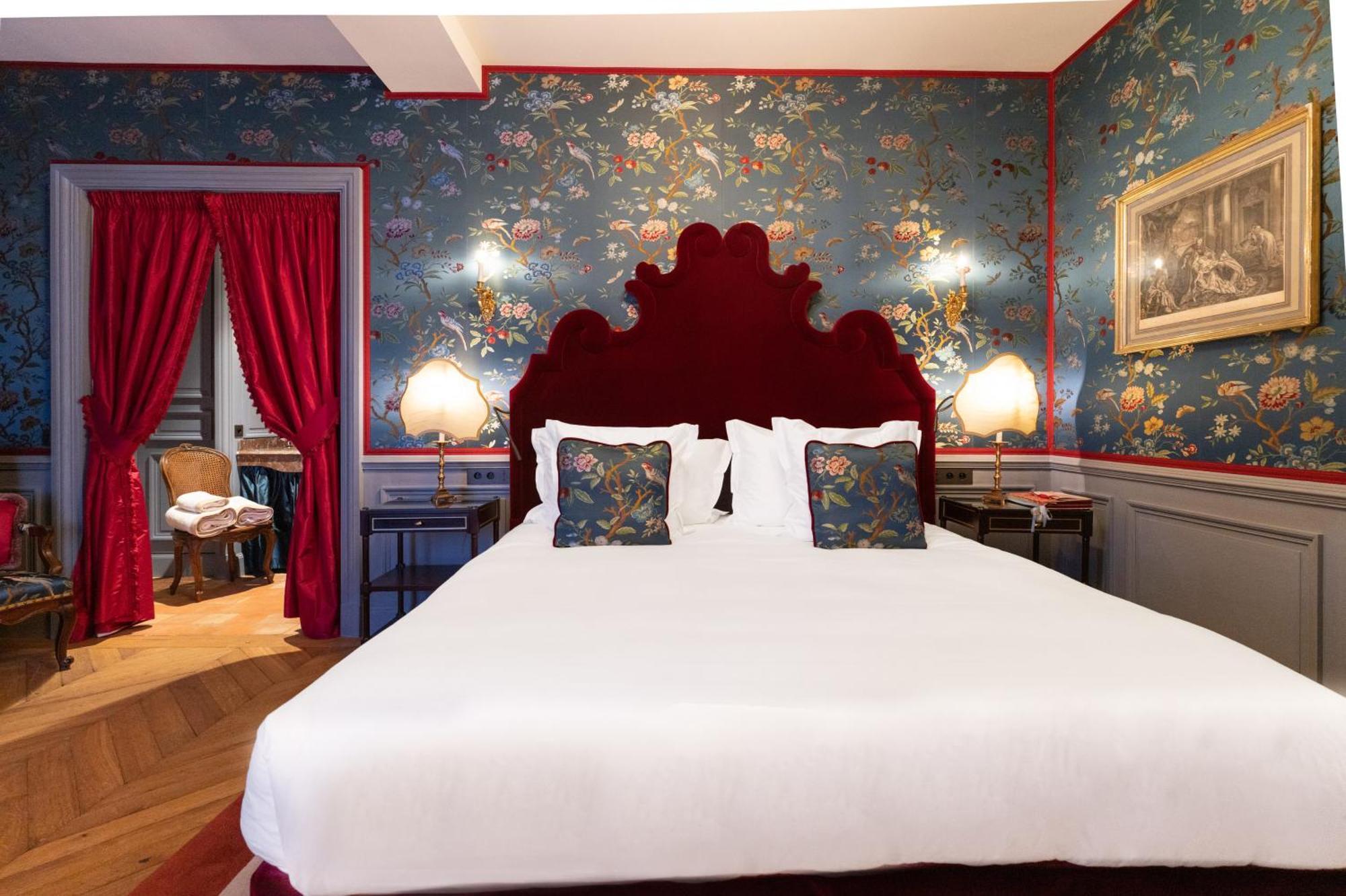 Hotel Château Louise De La Vallière